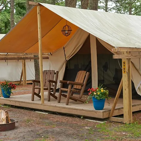 Jellystone Park Chincoteague Island Villa